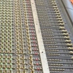 Tascam M-2600 MK11 Recording Console